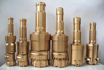 Systèmes du Tubage à l’Avancement